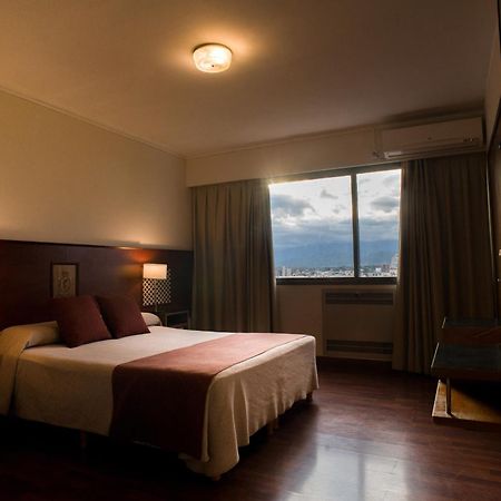 Hotel Victoria Plaza サルタ エクステリア 写真